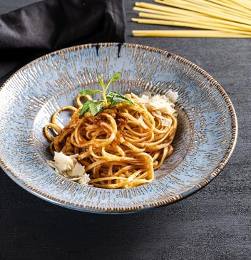 Yassı Spagetti Napoliten